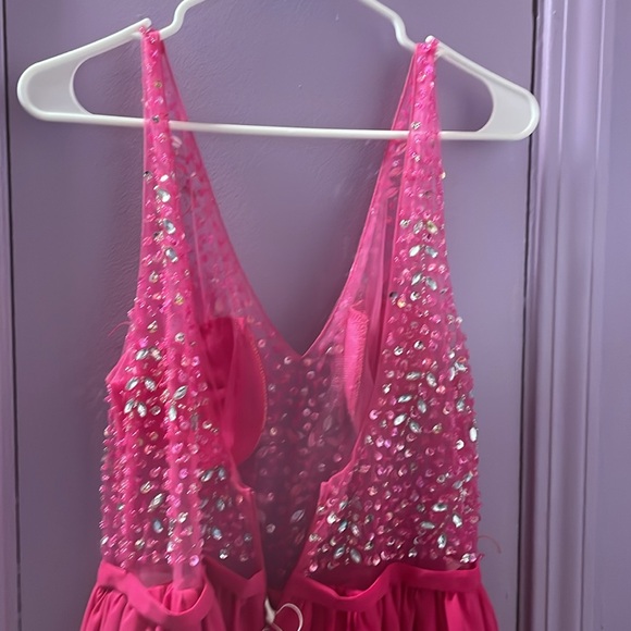 JJ’s House Brand New Fuchsia Sheer Top A Line Chiffon Dress! Prom, Hoco - Picture 7 of 13